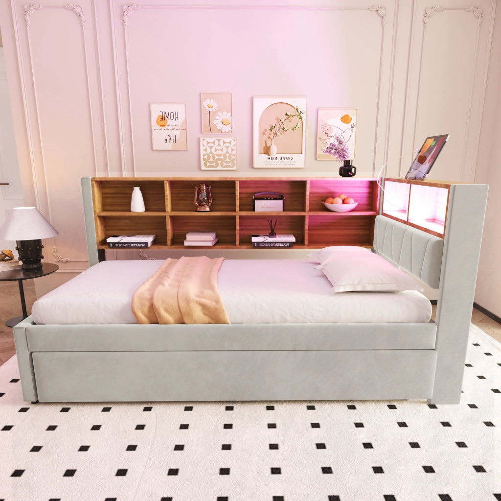 Divano letto 90x200 cm con letto estraibile 90x190; LED; USB e Type-C; vani contenitore; grigio chiaro