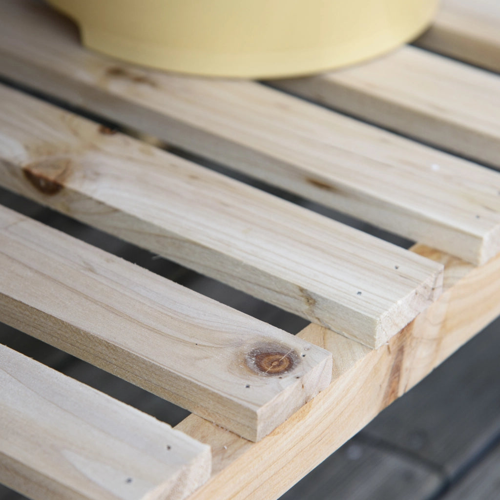 Fioriera da giardino con ripiano a doghe e sistema di irrigazione ¨C Minimal ¨C Legno massello 90x40x81 cm