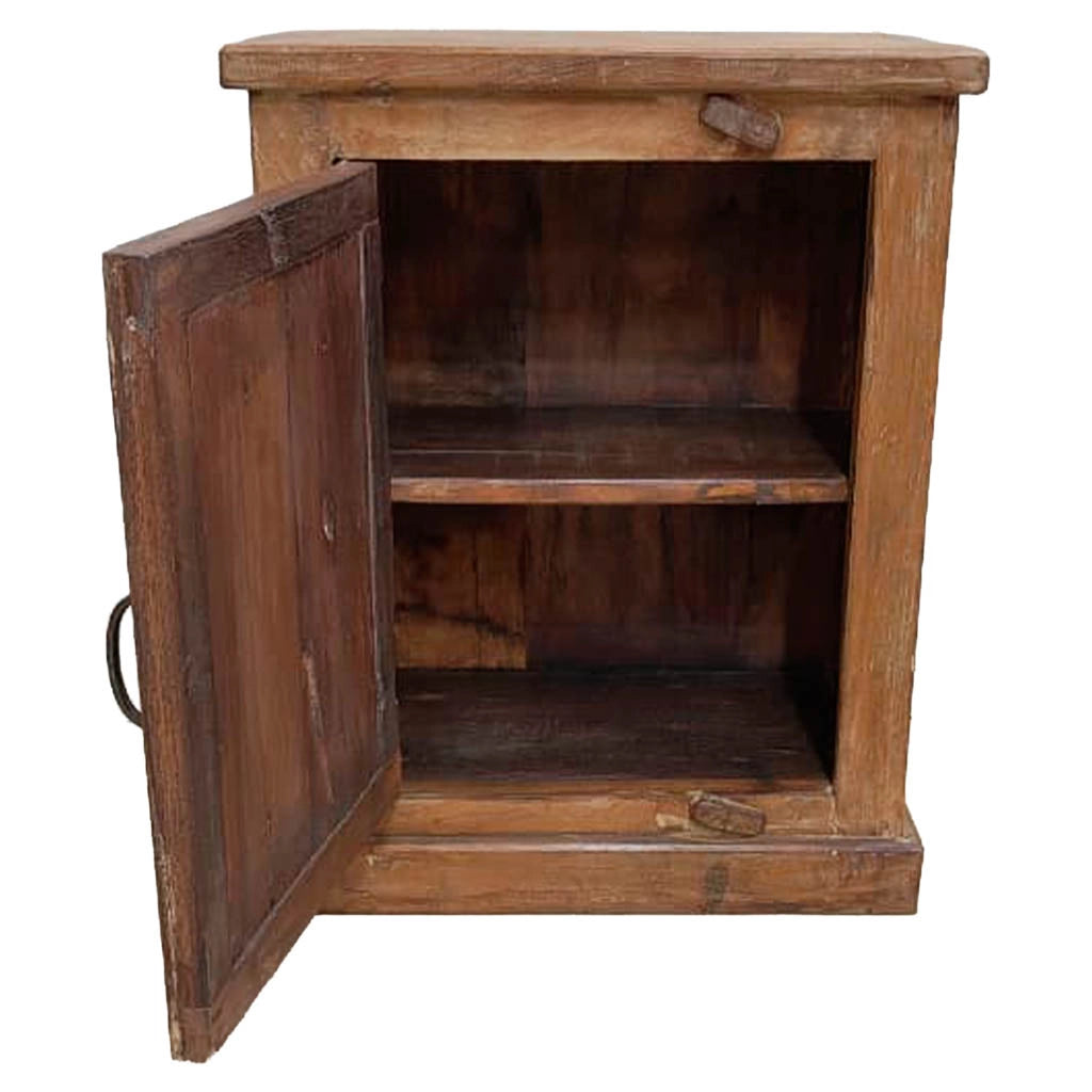 Comodino in legno fatto a mano49x28x62h cm