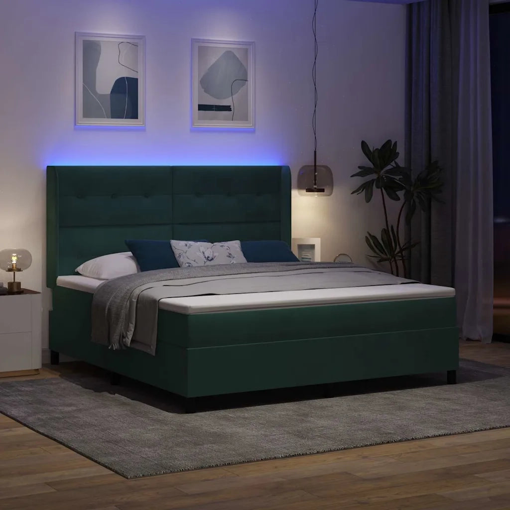 Letto a molle con strisce LED Verde Scuro 180 x 200 cm Velluto 3343883
