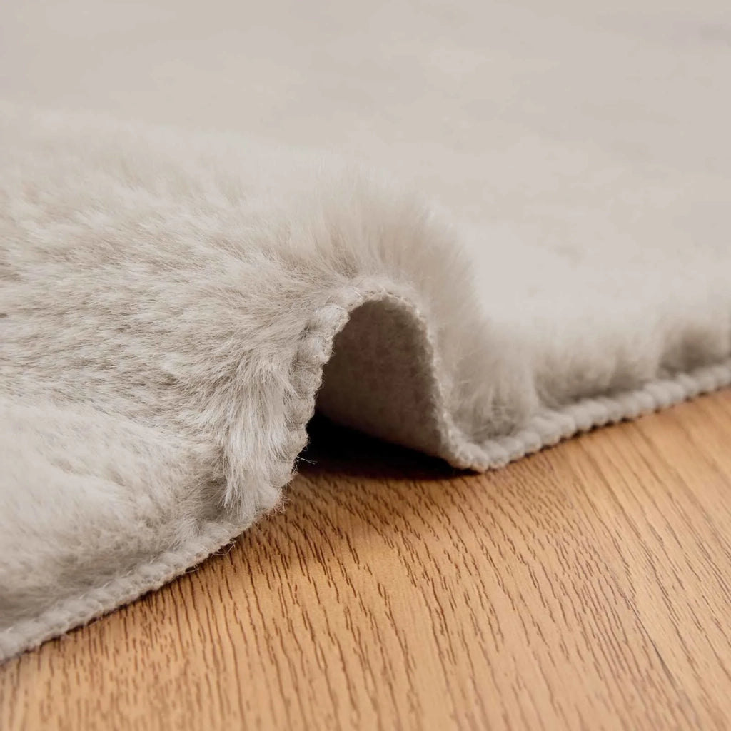 Tappeto antiscivolo in sintetica di coniglio OLITE Beige 42021631