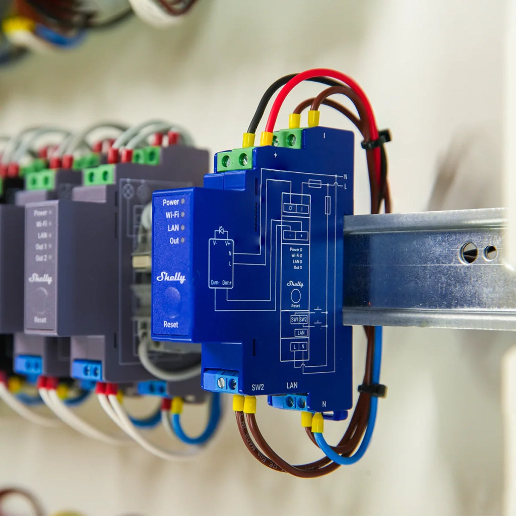 Shelly Pro Dimmer 0/1-10V PM - Modulo Dimmer DIN Smart