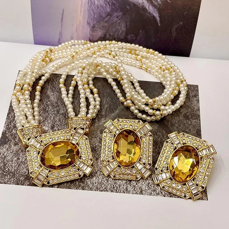 Collana e orecchini vintage fatti a mano con pendente multistrato di perle e cristalli, regalo di Natale per donna, regalo di compleanno