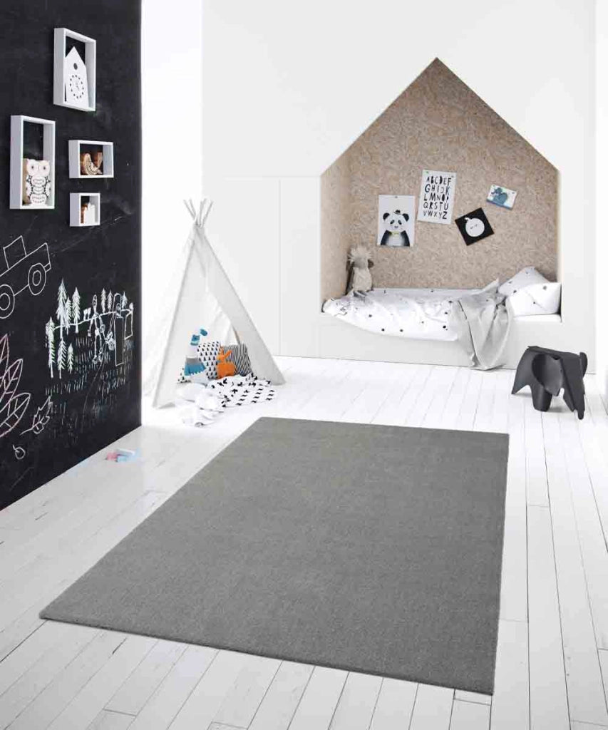Tappeto FEEL GRIGIO cm.160x230 tinta unita moderno, pelo morbido resistente e lavabile in lavatrice