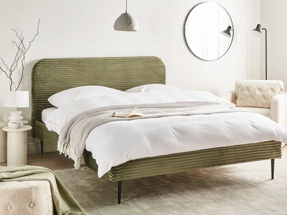Letto verde velluto a coste testiera con rete a doghe 160 x 200 cm design minimalista