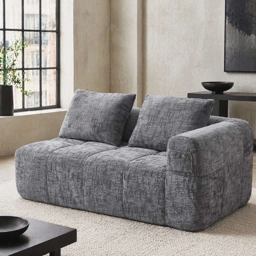 Divano con chaise longue in chenille grigio; 158x90x60 cm; con tasche laterali e cuscino