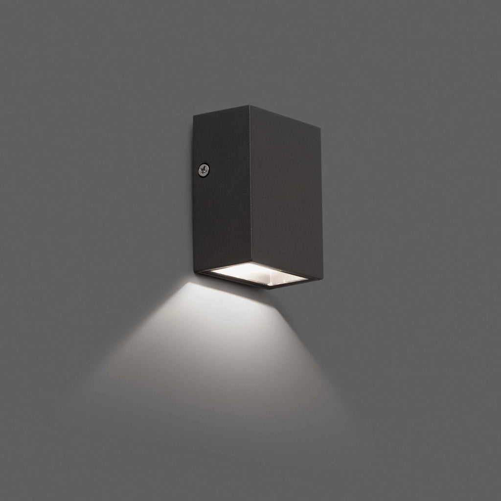 CANON, Lampada a Muro da Esterni, Faro Barcelona