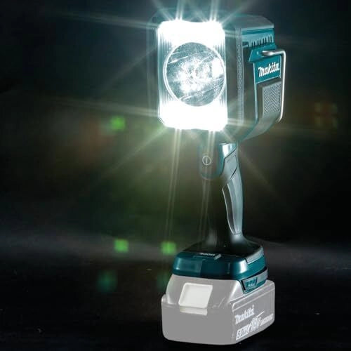 Makita DML812 Torcia LED 14.4V 18V 1250 lm Testa Orientabile 90° con Gancio Staffa colore Nero