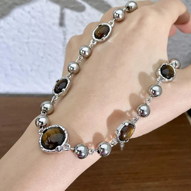 Collana fatta a mano con perline di pietra naturale, regalo di Natale o di compleanno.