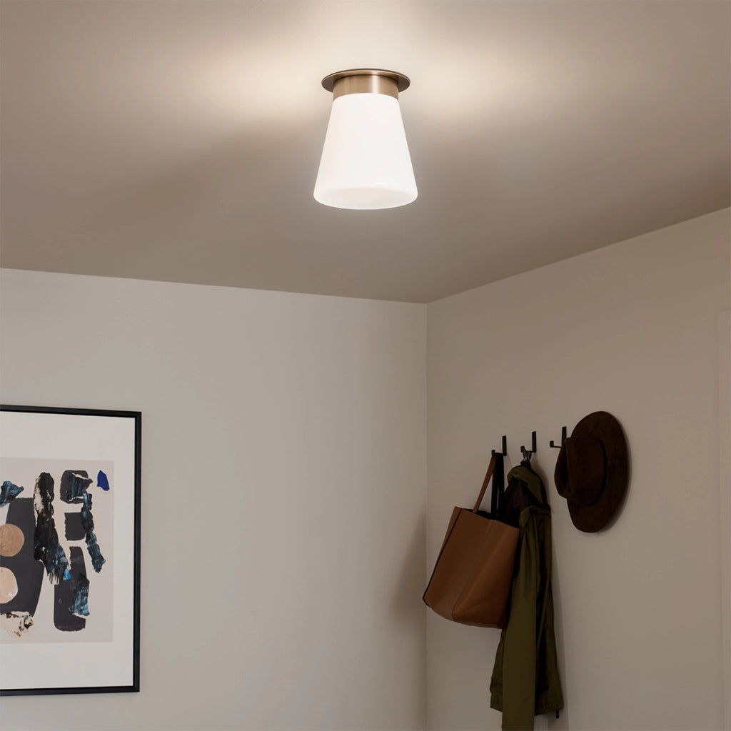 Plafoniera Albers Kichler oro vetro opale conica E27