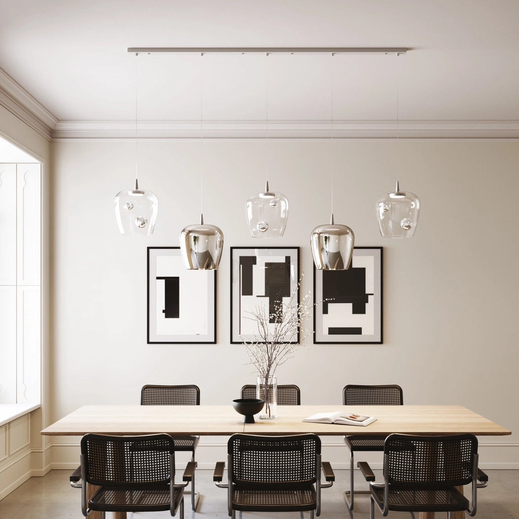 Zafferano Lampada a sospensione Bilia 230V LED 8W in vetro borosilicato soffiato a bocca, finitura Alluminio-Argento, diametro 27 cm, altezza 333 cm