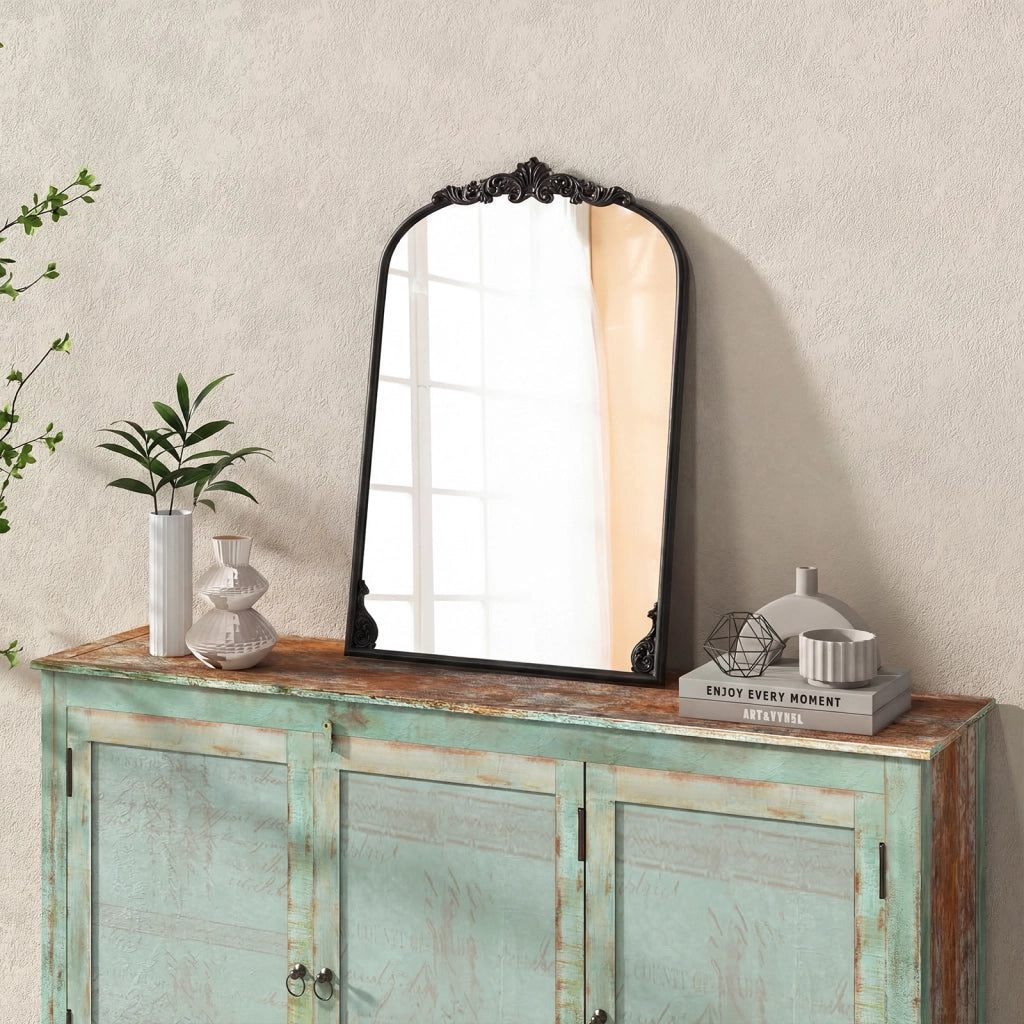 Specchio da parete ad arco barocco ornato con cornice in metallo, Specchio da parete 90 x 61 cm Nero
