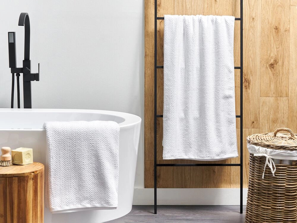 Set di 2 asciugamani in morbido cotone bianco con motivo a spina di pesce stile classico ospiti bagno