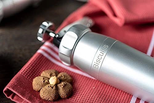MARCATO BI-DES-ARG Linea Premium Macchina per Biscotti in Alluminio Anodizzato con 20 Forme e 2 Misure colore Argento