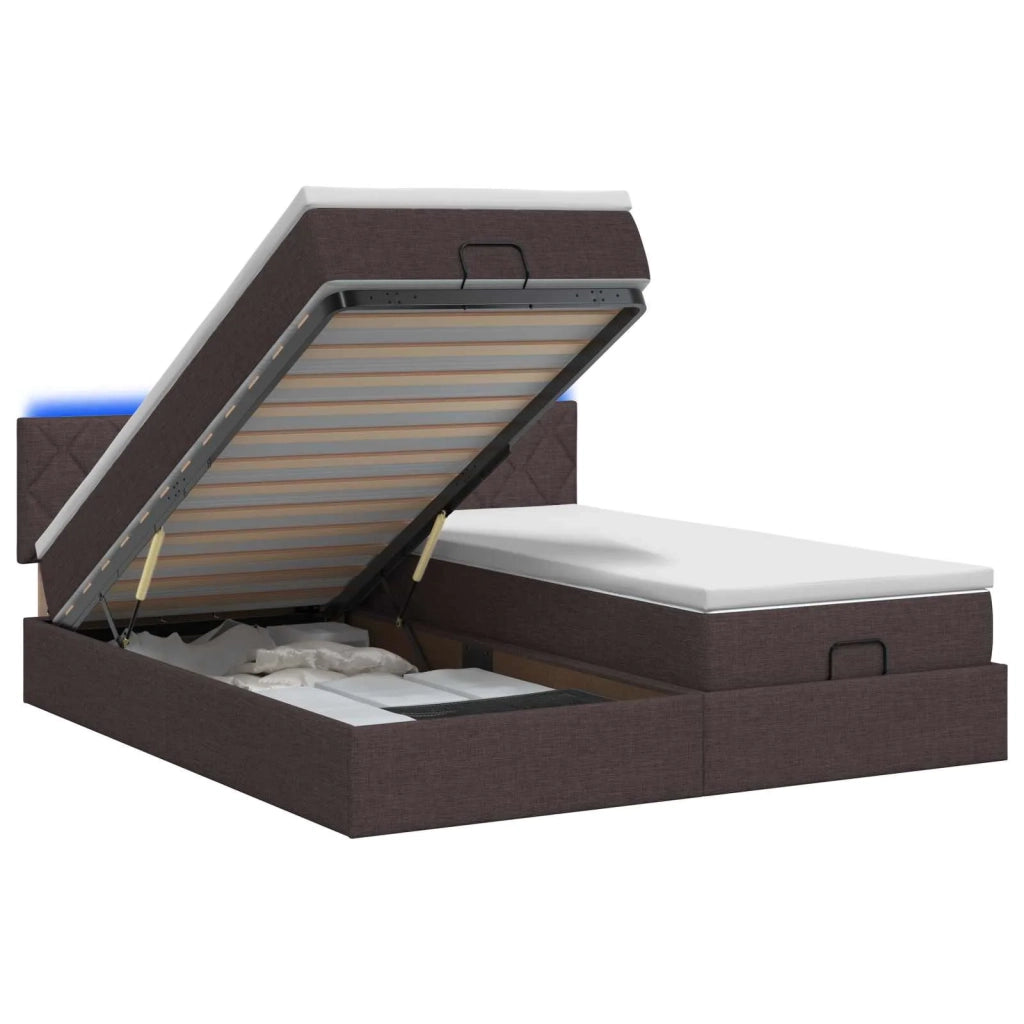 Letto Ottomano con Materasso e LED Marrone Scuro 180 x 200 cm 3457297