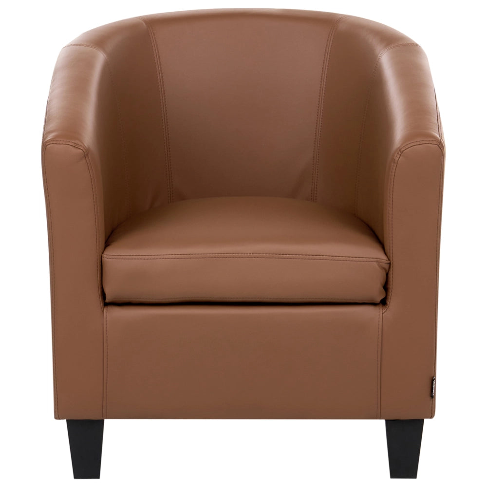Poltrona Club Chair in ecopelle marrone, imbottita, con schienale basso, forma a vasca, design retrò