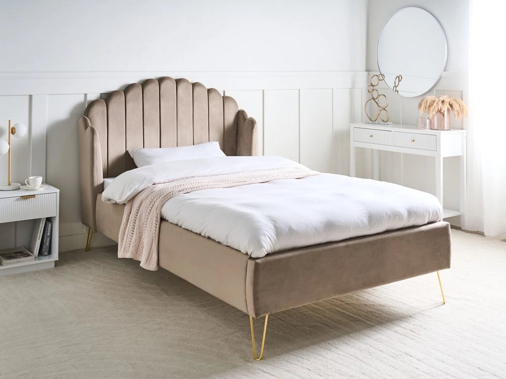 Letto matrimoniale con rete in velluto tortora 120 x 200 cm  gambe in metallo testata retro capitonné