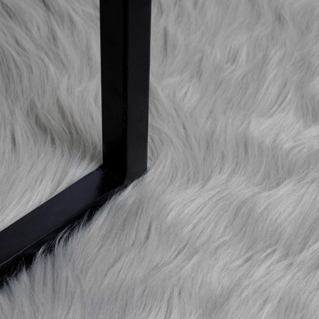 Tappeto in finta TAFALLA Grigio 120 x 170 cm Poliestere 42021526