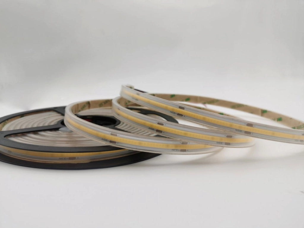 INTEC Strip LED COB 24V 15W/m 6000K Luce Fredda IP67 da Esterno Bobina 5 Metri
