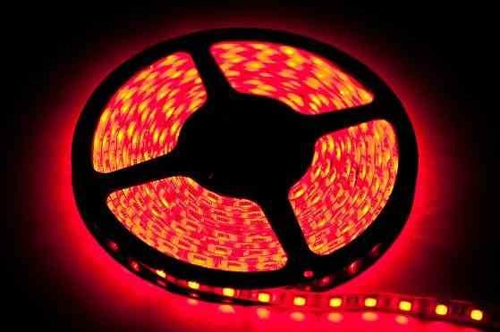 Striscia LED rossa 5m 24W 12V IP20 Eko-Light EKPL891