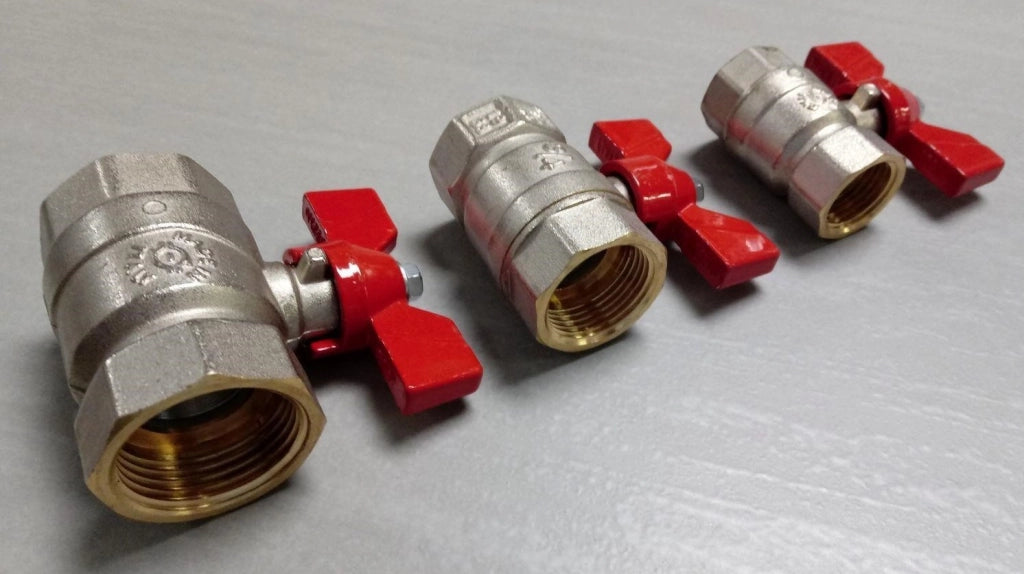 Valvola a sfera Solar Line con maniglia a farfalla realizzata in ottone per impianti solari   FF  3/4"