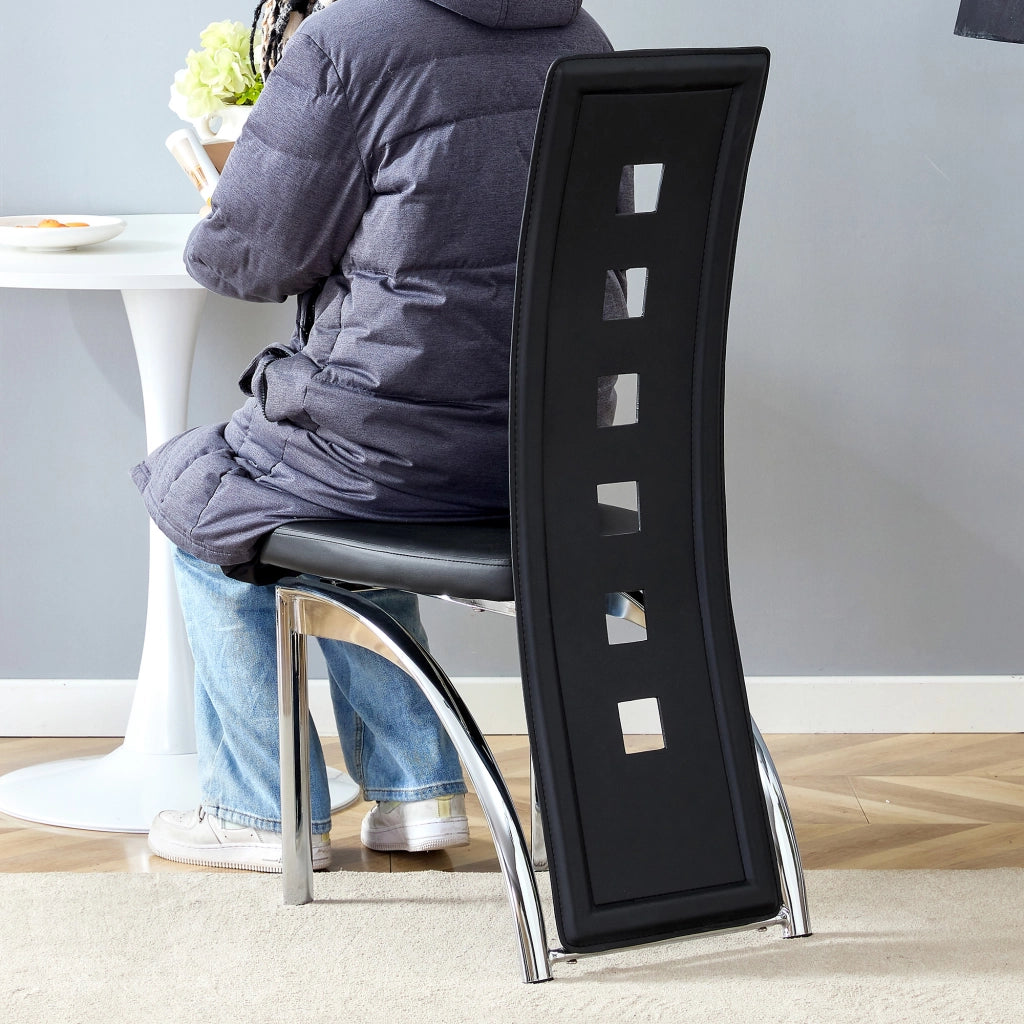 [Set di 2] Sedie da pranzo di design europeo con motivo traforato, in similpelle nera e gambe in metallo color argento, altezza 102,5 cm, ideali per s