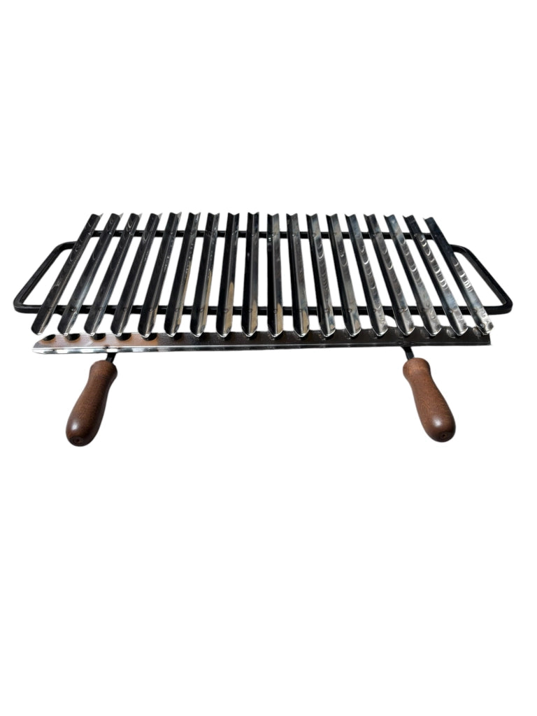 Griglia Scorrevole per Barbecue in Acciaio Inox, con Manici in Legno, Sistema Recupera Grassi, Made in Italy 67x35 cm