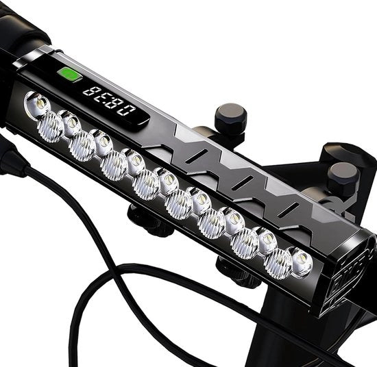 Illuminazione per Bicicletta a 17 LED - 3400 Lumen - Ricarica USB - Display Digitale Accu