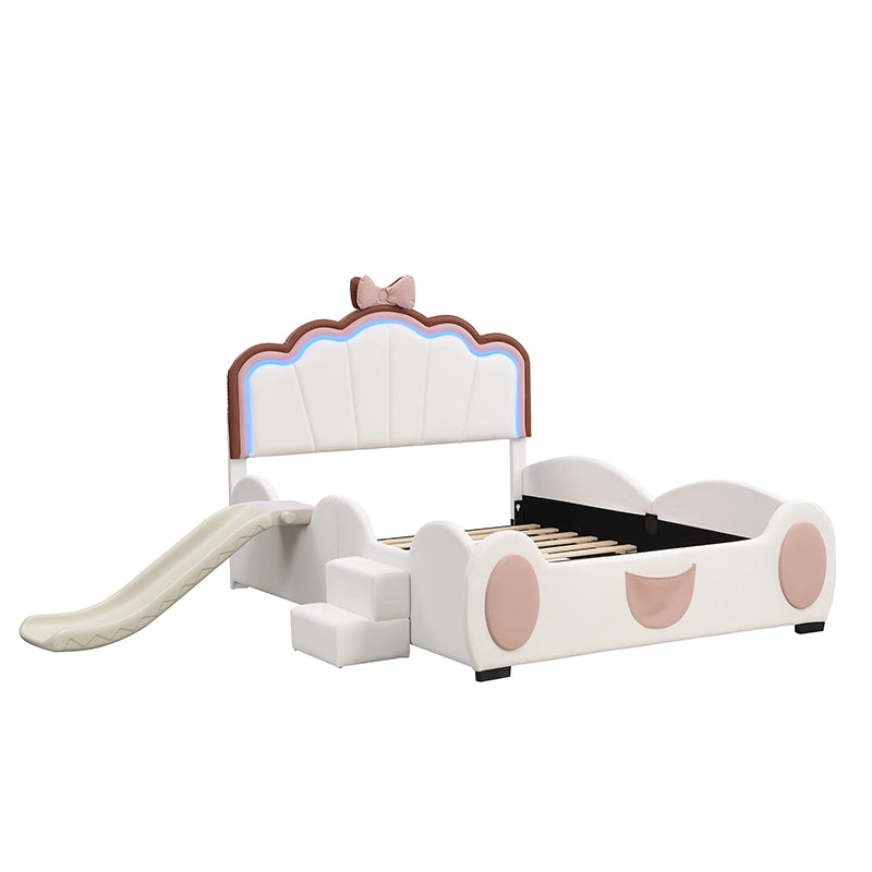 Letto per bambini 140x200 cm a farfalla con LED multicolore, scivolo e scale, rosa e bianco