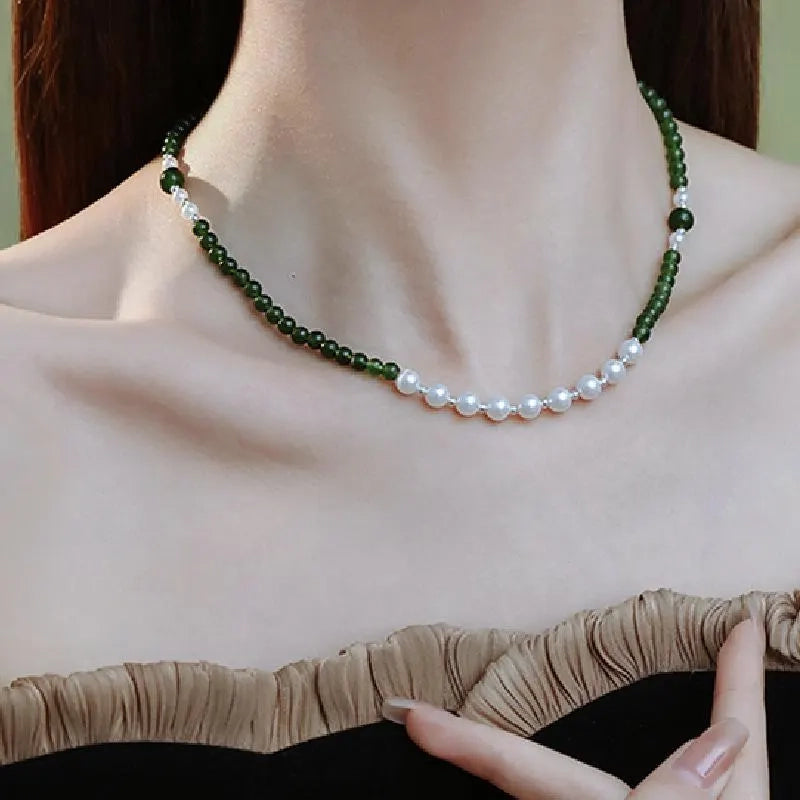 Collana vintage fatta a mano con perle di cristallo verde, regalo di Natale per donna, regalo di compleanno