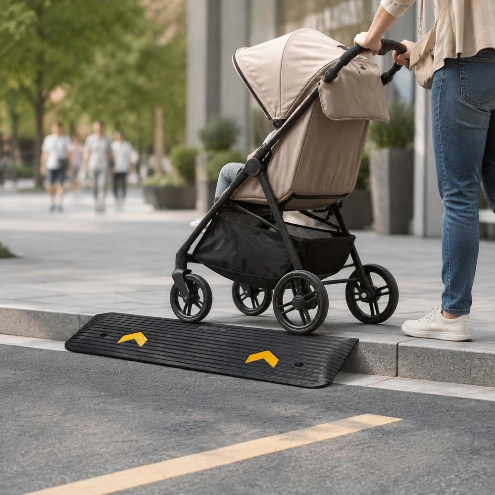 Rampa per Soglia in Gomma Altezza 3;8 cm con Canale per Cavi Capacità Max. 15 Tonnellate per Veicoli 110x32x3;8 cm; Rampa per Soglia Antiscivolo