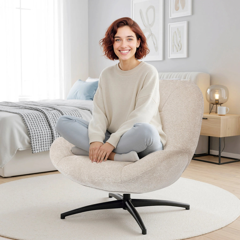 Poltrona girevole imbottita in tessuto ¨C Minimal ¨C crema, base in acciaio