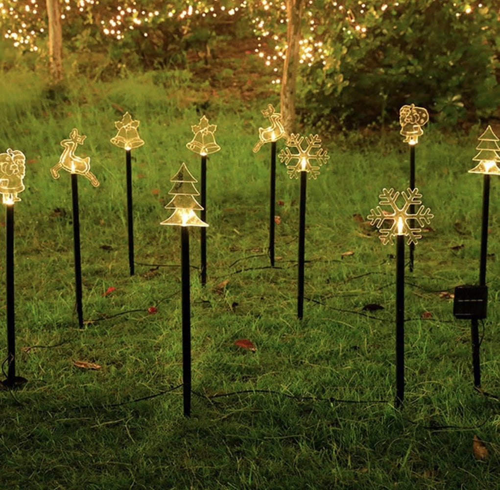 Catena Luci di Natale LED a Picchetto da Giardino con Pannello a Ricarica Solare 5 Stelle