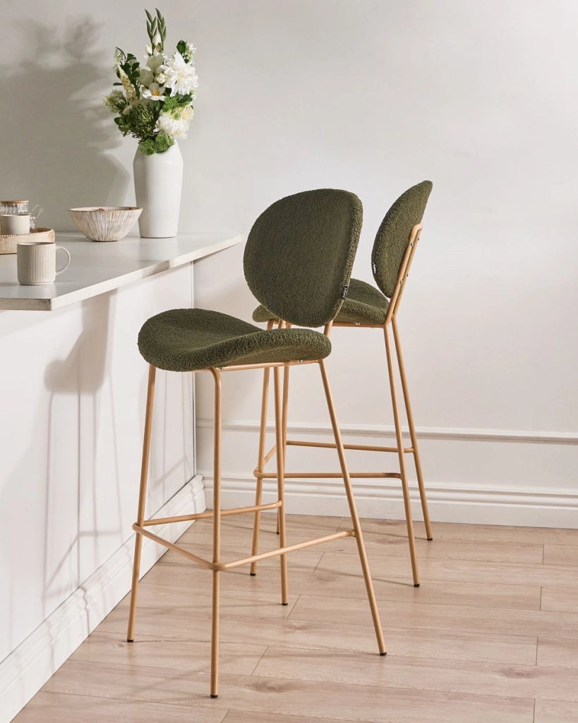 Set di 2 sedie con gambe senza braccioli Bouclè PU Gambe in ferro nero Design contemporaneo e retrò Sedute per la sala da pranzo verde scuro