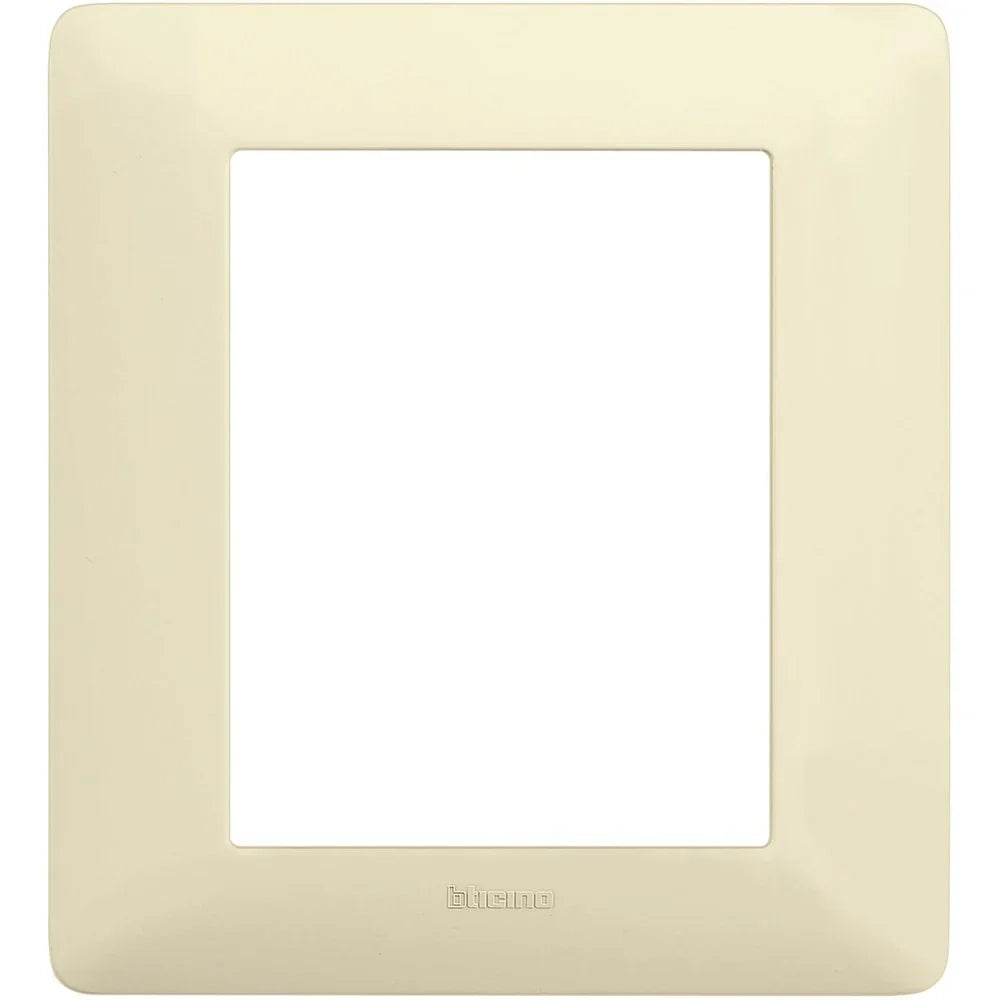 AM4826BAV - Matix Placca Matix 3+3 moduli