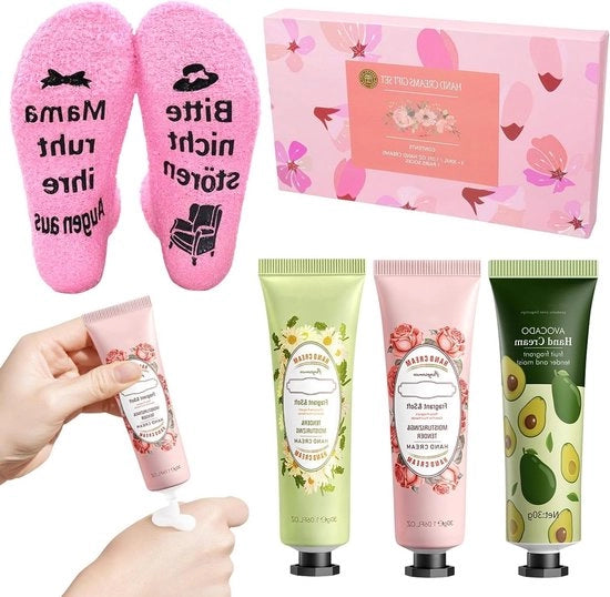 Set di crema per mani e piedi in tre parti con calze stampate: Non disturbare la mamma, lascia riposare gli occhi - Crema per mani e piedi per pelli secche