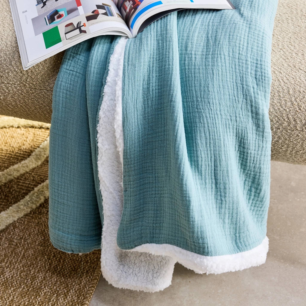 Plaid sherpa e mussola di cotone , 170cm, verde mandorla