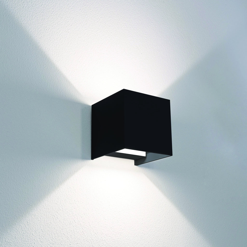 Century APPLIQUE BIDIREZIONALE QUADRATO A LED UP&DOWN+ 10 W-800 lm-3.000K/4.000K/6500K Col. Nero