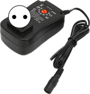Adattatore di alimentazione universale 30W con 6 tipi di connessione DC e porta USB 5V 2.1A, supporta tensioni da 3V a 12V.
