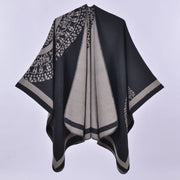 Sciarpa in cashmere con motivo a rombi geometrici