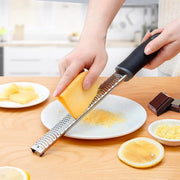 Raspante Multifunzione per Cucina con Raspante al Limone, Raspante al Formaggio, Raspante al Parmigiano e Altro con Protezione di Sicurezza