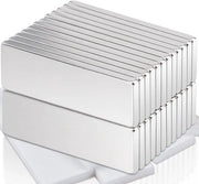 Pacchetto con 24 forti magneti, 30x10x2 mm magneti neodymium extra forti, magneti per lavagne magnetiche, forti magneti rettangolari per armadi cucina, magneti per lavagna con retro adesivo