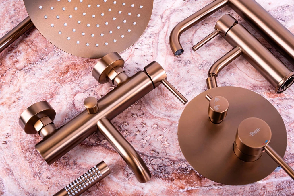 Set Da Vasca-doccia Da Incasso Rea Lungo Copper Brush + Box