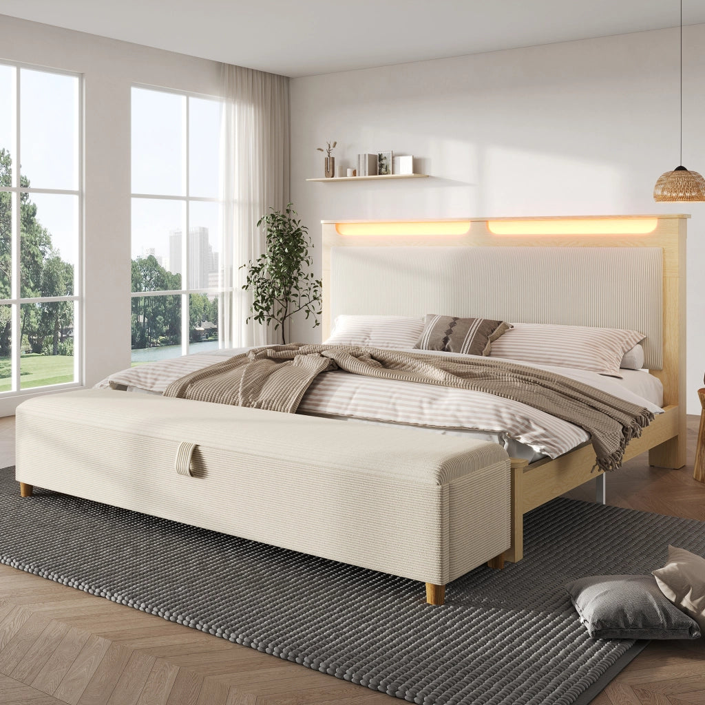 Letto matrimoniale 140×200 cm con LED; testiera con ripiano e panca contenitore; materasso incluso; legno; beige