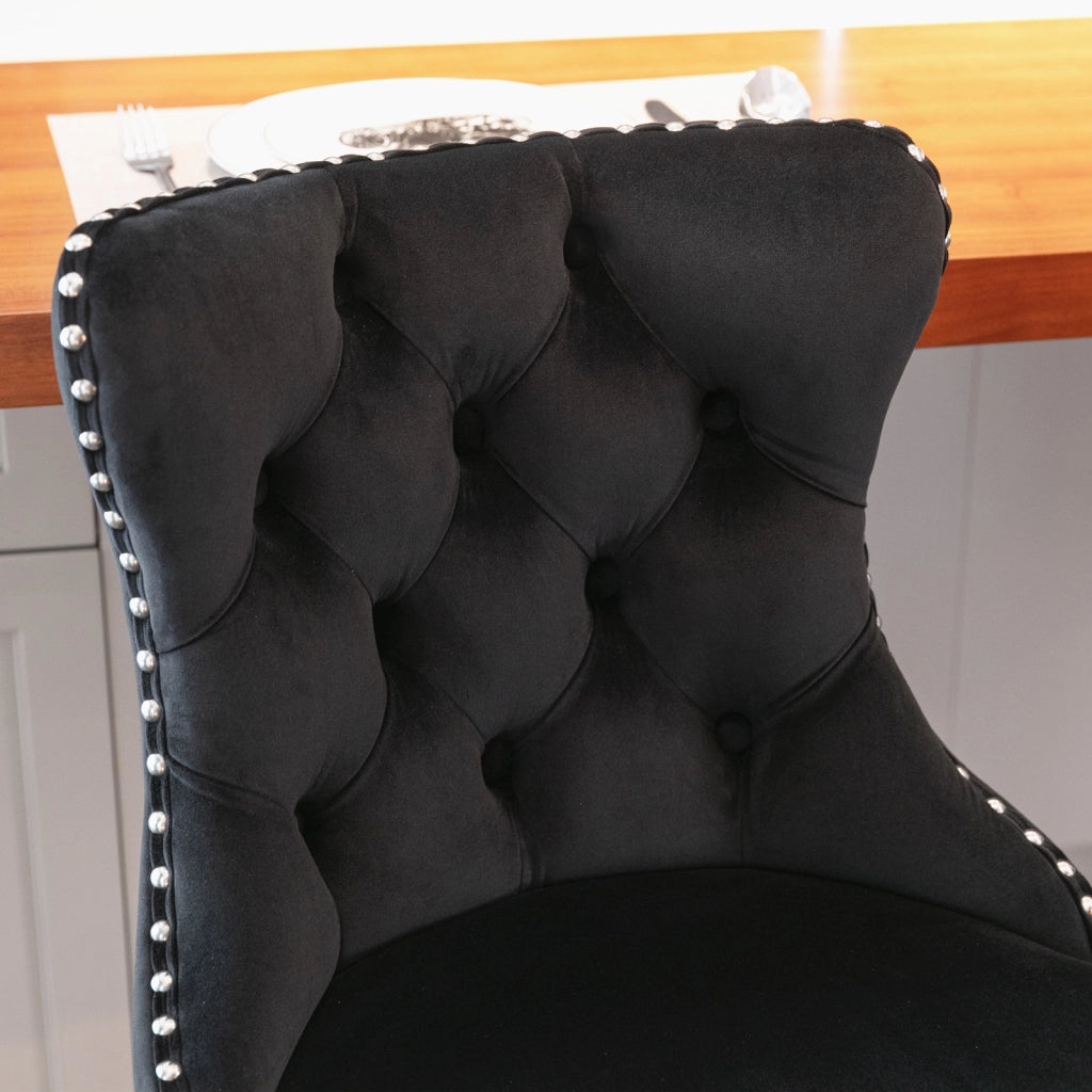 Sgabelli da bar girevoli in velluto con altezza della seduta regolabile da 63,5 a 84 cm, base cromata, schienale imbottito e confortevole, ideali per