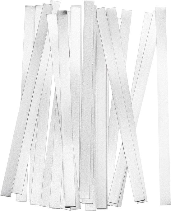 Strisce di rame 0,15 mm x 5 mm x 100 mm per saldatura batterie con punteruoli - 40 pezzi con punti di saldatura - materiale resistente