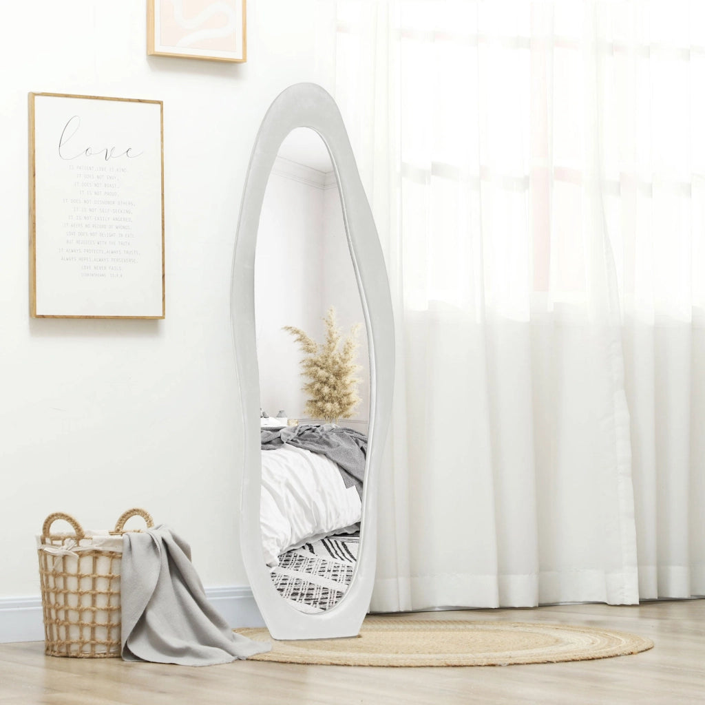 Specchio da Parete o da Terra Autoportante a Figura Intera con Cornice Ondulata in Velluto 160x50 cm Bianco