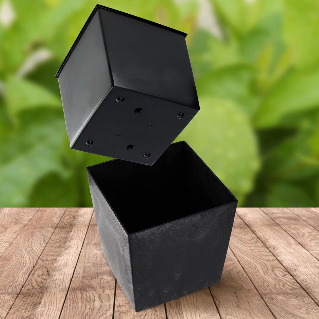 Vaso da fiori KADAX da 30 cm, copertura in plastica nera con inserto.