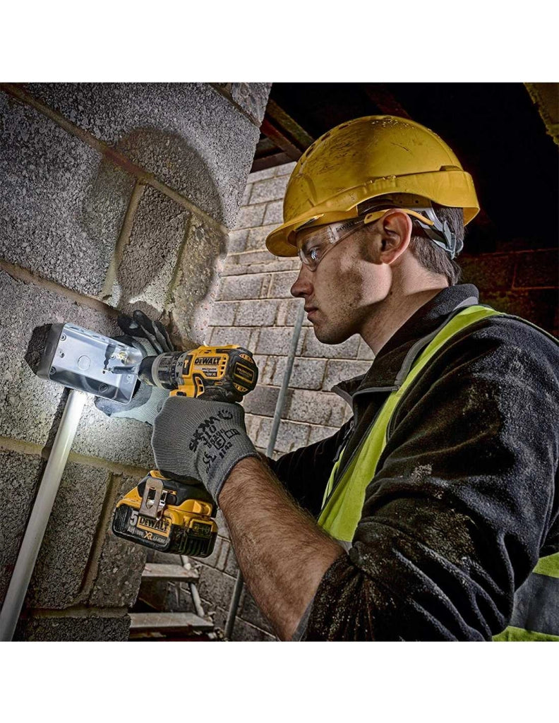 DeWALT Kit DWK205 (DCD796 + DCS367 + 2 x 2,0 Ah + DCB107 + TSTAK VI)