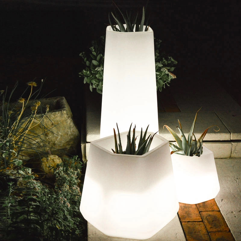 Vaso Luminoso da Giardino a LED 56x49x43 cm in Resina 5W Magnolia Bianco Neutro